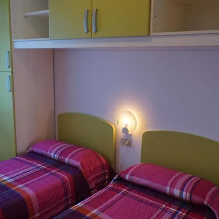 Residenza Fiori Lignano Apartment Lignano Sabbiadoro Room photo