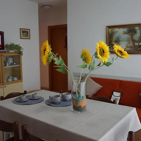 Residenza Fiori Lignano Apartment Lignano Sabbiadoro Room photo