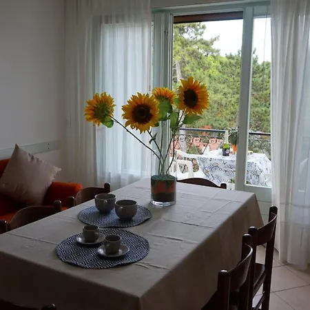 Residenza Fiori Lignano Apartment Lignano Sabbiadoro Room photo